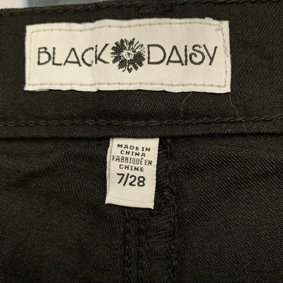 Black Daisy Cha Cha Black Cropped Jeans - Picture 8 of 10
